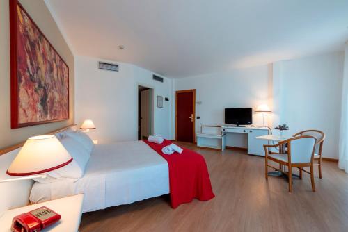 Hotel & Villaggio Torre Normanna