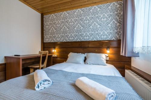 1 double bed