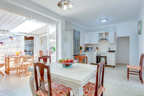 Holiday Home Can Petit