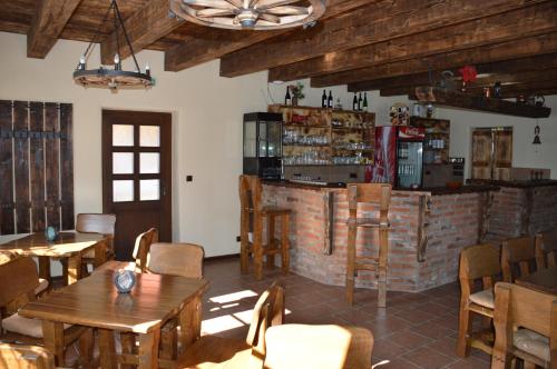 ห้องอาหาร, Penzion U podkováře (Penzion U podkovare) in เทรบอน