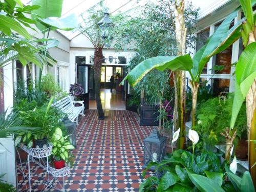 Riverbank House Hotel - image 10