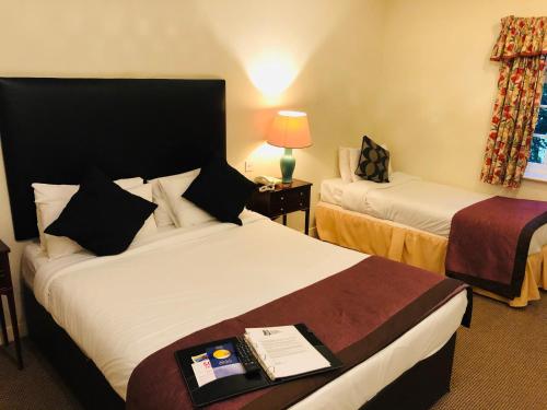 Brook Marston Farm Hotel - image 8