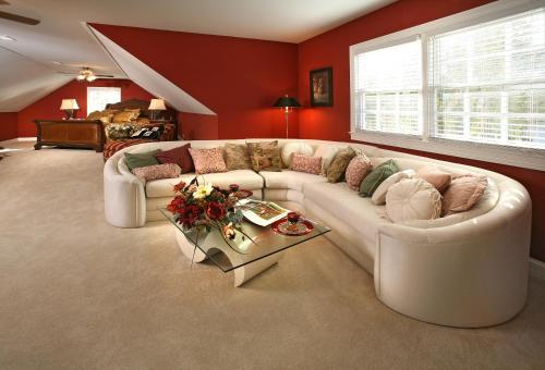 Bluegrass Country Estate - image 4
