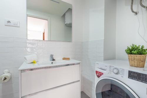 Apartamento luminoso y acogedor en Sevilla. A/C., Sevilla (Foto 3)