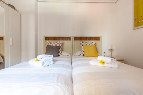 Apartamento luminoso y acogedor en Sevilla. A/C. - image 10