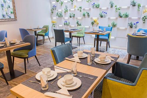 Boutique Hostemplo Sagrada Familia - image 2