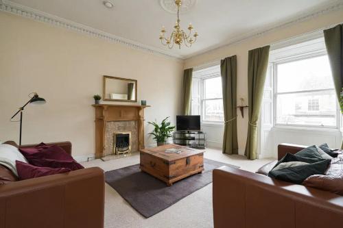 Spacious 3br New Town Apartment, Edinburgh, Edinburgh and the Lothians