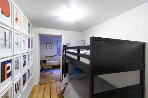 Chelsea 2 BR garden apartment in townhouse