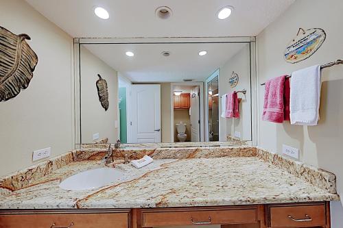 Oceanfront Community with Pool Walk to Beach! condo - main image