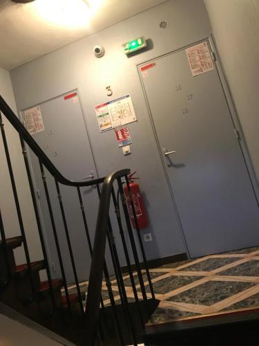 FM Hotel – Paris, TX