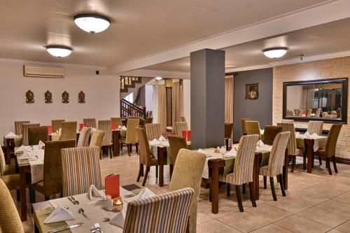 Restaurant, Villa Bali Boutique Hotel in Bloemfontein