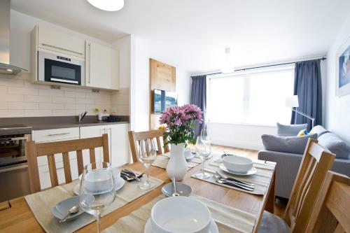 27 The Terrace - image 14