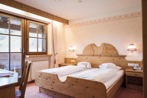 Hotel Edelweiss Room Type - Standard Double Room