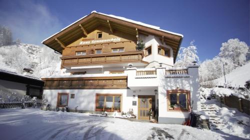 B&B Saalbach-Hinterglemm - Haus Sonnenschein - Bed and Breakfast Saalbach-Hinterglemm