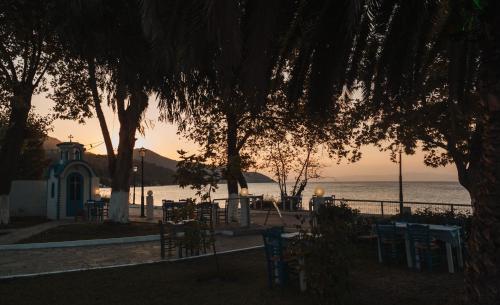 Vournelis Hotel - image 11