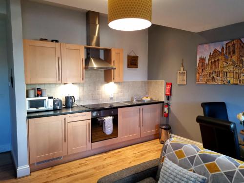 George Hudson Court Apartments - image 3