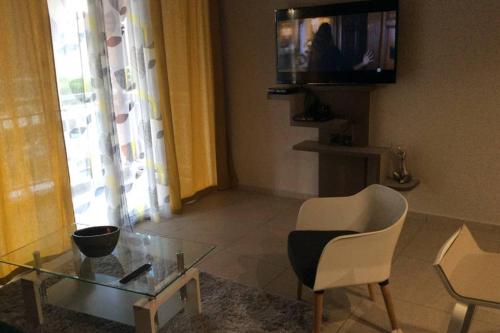 AU BONHEUR DE PINPIN in Les Abymes