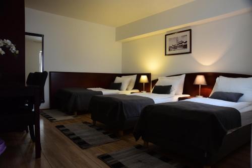 Triple room