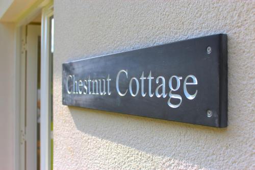 Auchendennan Farm Self Catering Cottages Room Type - Cottage with Garden View