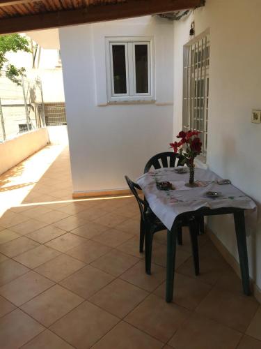 Apartment image 10