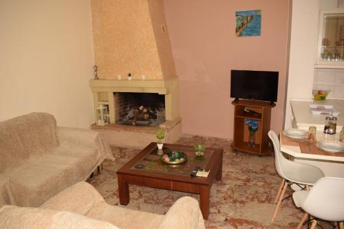  Thanos' apartment in the historical center in Kalamata