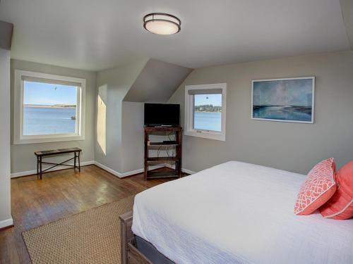Estuary Cottage - image 7