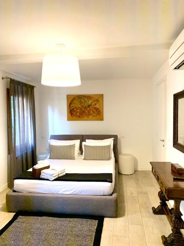 B&B Fortuny