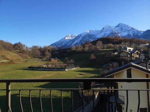  Aosta, Mansarda con SPLENDIDA VISTA sulle montagne in Aosta