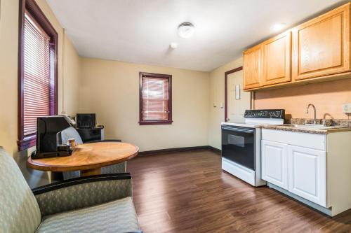 Cottage Inn - Grantville – Grantville, PA
