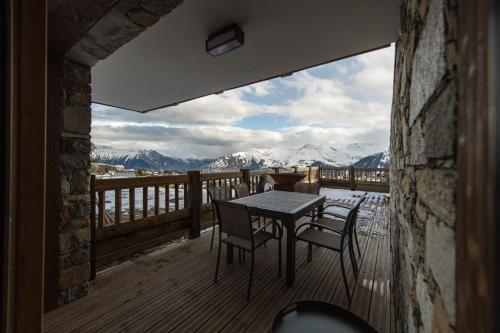 Appartement avec terrasse et accès direct aux pistes - image 5