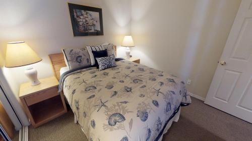Waters Edge 308 - image 4