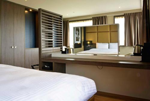 Riva hotel Den Haag - Delft - image 2