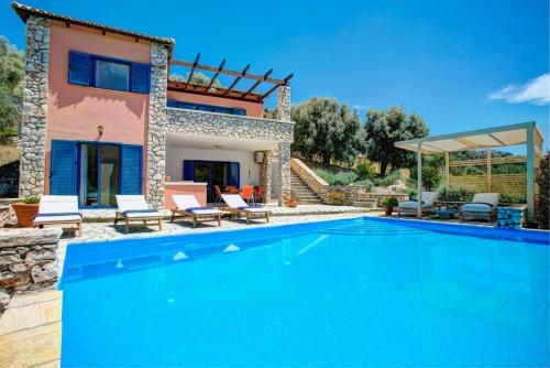  Syvota Villa Sleeps 6 Pool Air Con WiFi T604923 in Syvota
