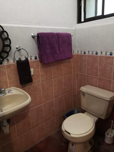 Pension Baja Paradise – La Paz, VA
