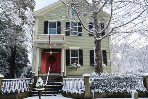 Delano Homestead Bed and Breakfast