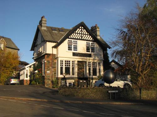 23328231 Windermere Boutique Hotel Spa Suites & Hot Tubs