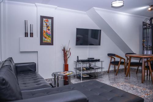 Apartamento Lleras AC Hot Tub, Медельин (фото 7)
