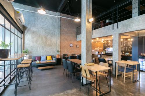 Zleepmotion Bangkok, Бангкок