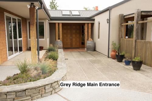 Grey Ridge Vineyard Experience in Springvale