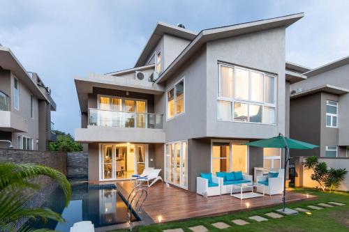 Luxurious 4BHK Private Pool Villa, close to Vagator Beach!