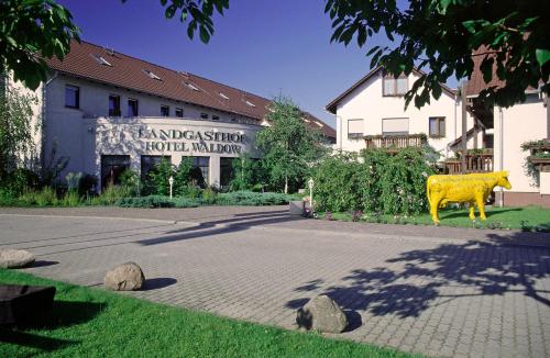 Landgasthof & Hotel Waldow - image 2