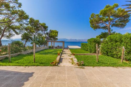Villa Me Chabot - main image