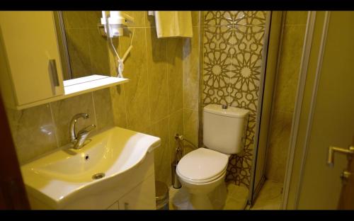 GÜVEN HOTEL - image 13