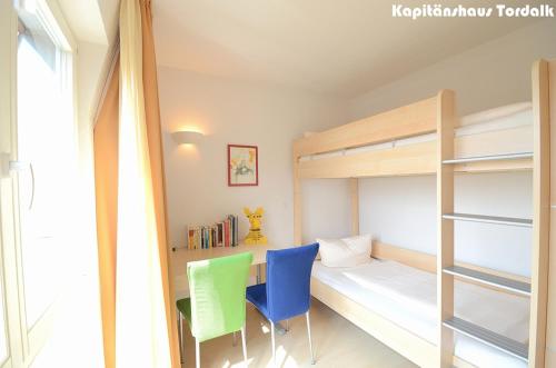 Three-Bedroom House image 2