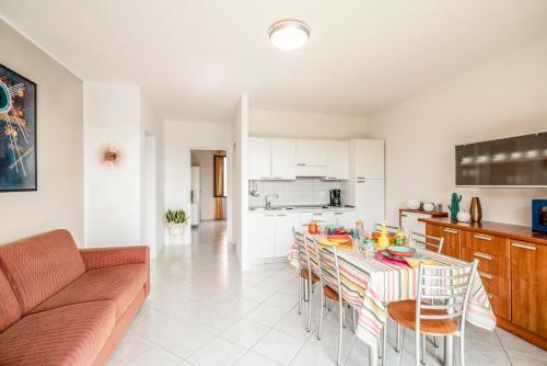 Two-Bedroom Apartment (6 Adults)