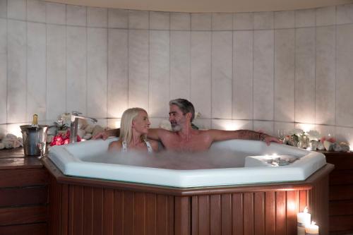 Thalassa Beach Resort & Spa (Adults Only) - image 4