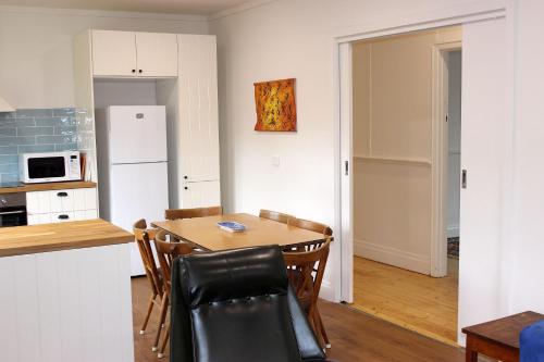 Three-Bedroom House image 7