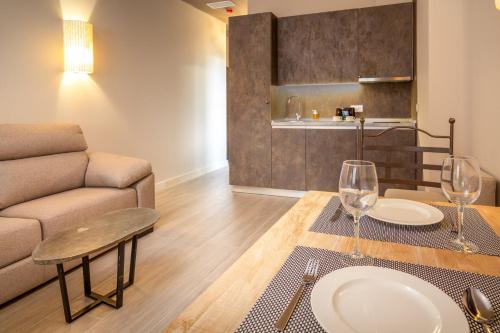 セビリア Apartamentos Sevilla Este by QHotels 3つ星 ゲストハウス ロビー