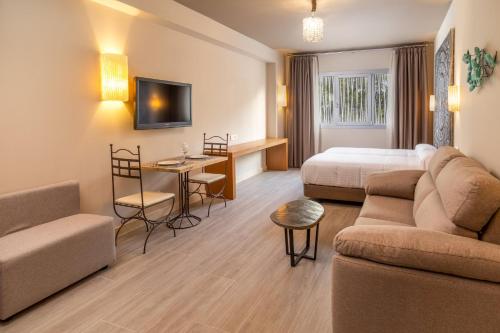 Apartamentos Sevilla Este by QHotels, Sewilla