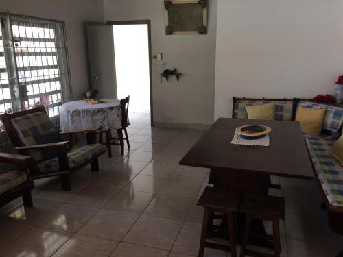 Casa, Praia e Lazer. in วีลาบัลเนียเรีย